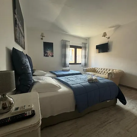 Апартаменты Pm 1 Via Armando Diaz