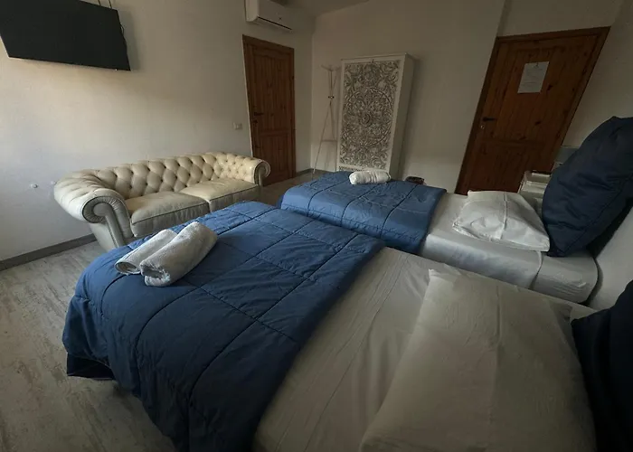 Pm 1 Via Armando Diaz דירה