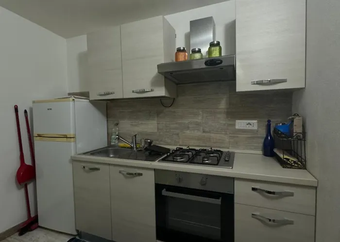 Pm 1 Via Armando Diaz דירה אולביה